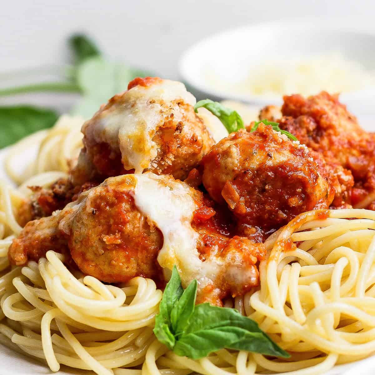 Minute One-Pan Chicken Parm Meatball Skillet: Weeknight Hero